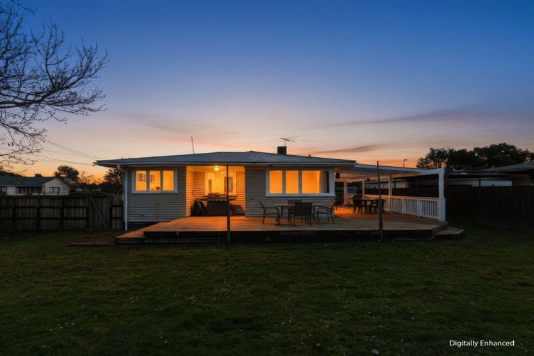 Photo of property in 40 Cosgrave Road, Papakura, 2110