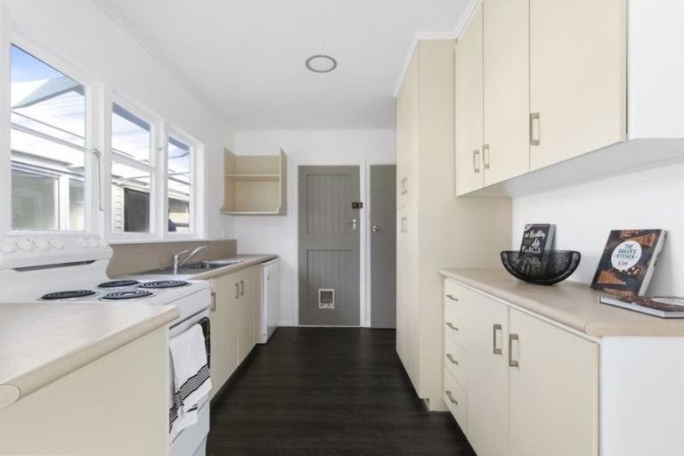 Photo of property in 61 Russell Road, Wainuiomata, Lower Hutt, 5014