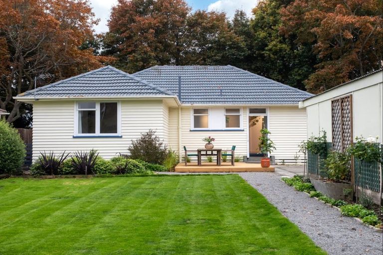 Photo of property in 47 Guildford Street, Burnside, Christchurch, 8053