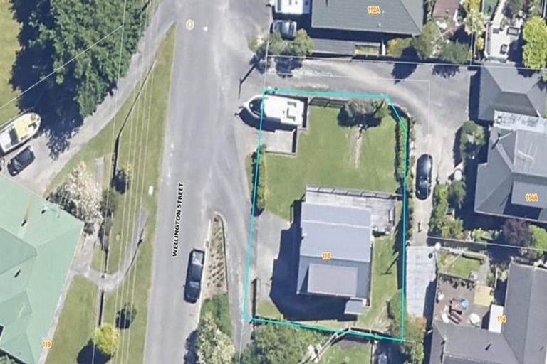 Photo of property in 116 Wellington Street, Picton, 7220