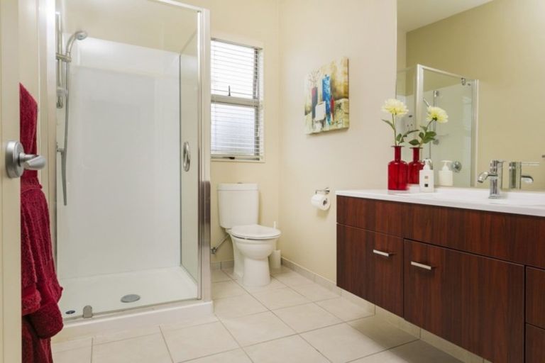 Photo of property in 22/40 Scarlet Oak Drive, Schnapper Rock, Auckland, 0632