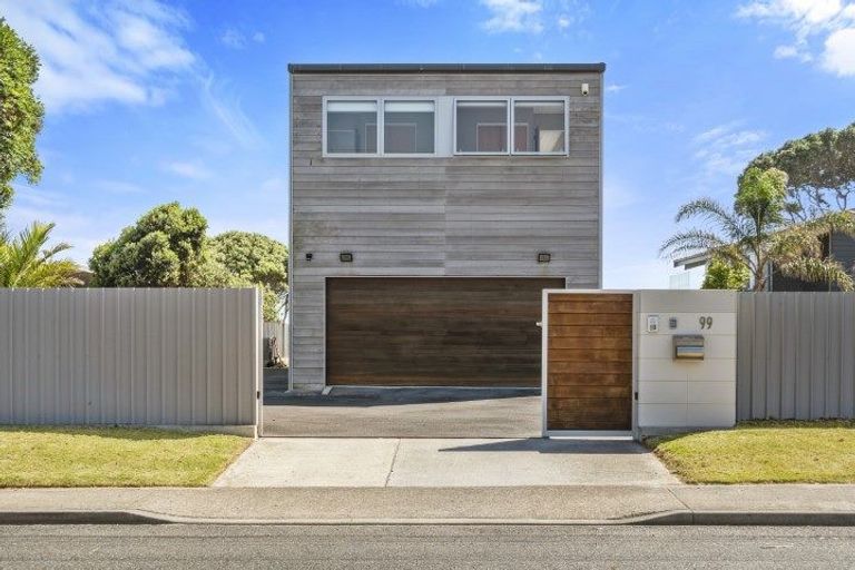 Photo of property in 99 Karewa Parade, Papamoa Beach, Papamoa, 3118