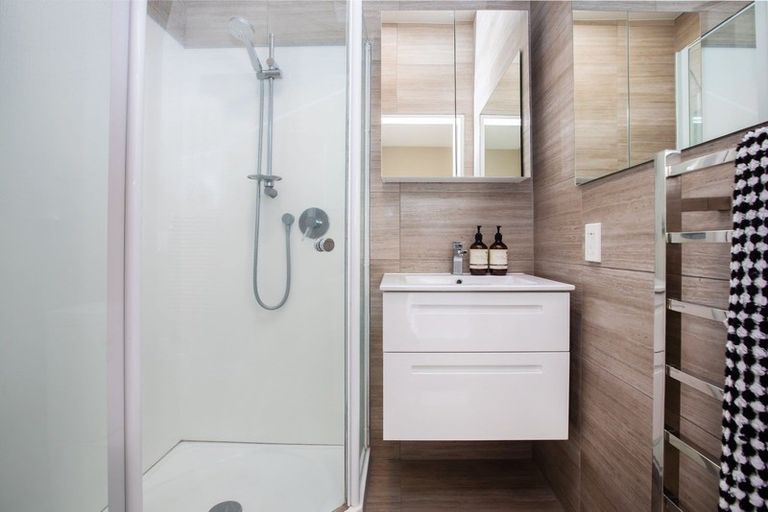 Photo of property in 59 Kotare Street, Fendalton, Christchurch, 8041