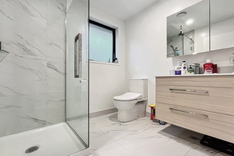 Photo of property in 6/10 Biddle Crescent, Taita, Lower Hutt, 5011