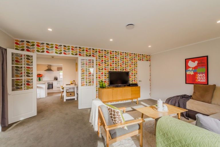 Photo of property in 7b Awanui Drive, Waikanae, 5036