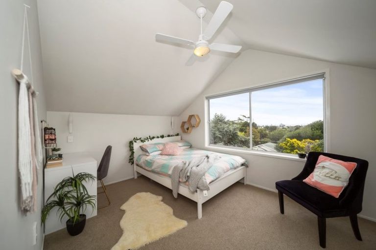 Photo of property in 191 Tukapa Street, Westown, New Plymouth, 4310