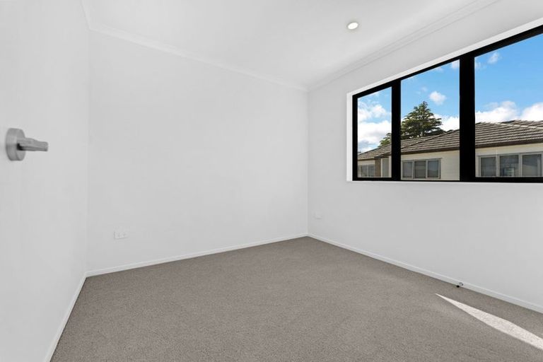 Photo of property in 8b Gardiner Grove, Mangere East, Auckland, 2024
