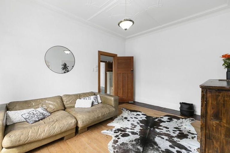 Photo of property in 324 Bay View Road, South Dunedin, Dunedin, 9012