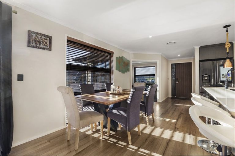 Photo of property in 15 Harriet Johnston Drive, Pokeno, 2402