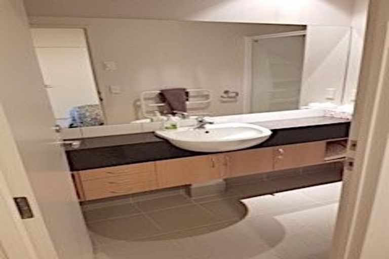 Photo of property in Kate Sheppard Apartments, 7d/42 Molesworth Street, Thorndon, Wellington, 6011