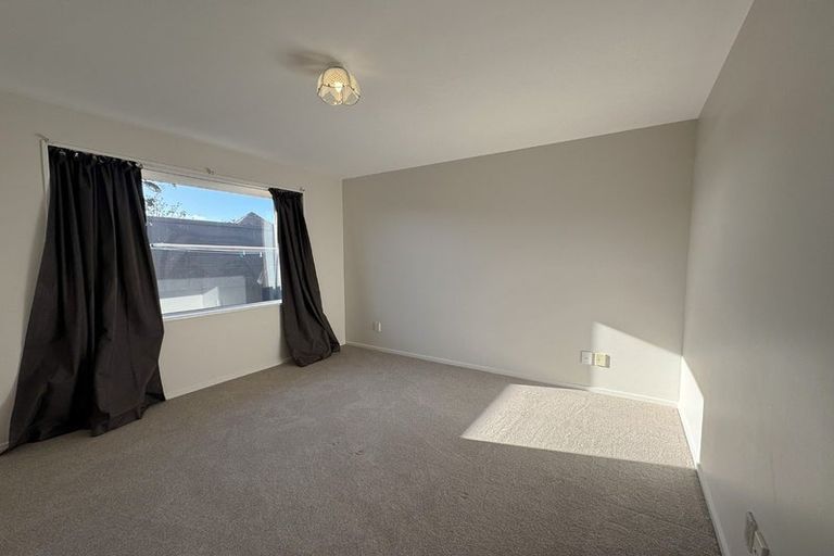 Photo of property in 2/105 Beresford Street, New Brighton, Christchurch, 8061