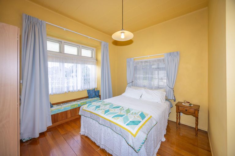 Photo of property in 64 Great South Road, Taupiri, 3721