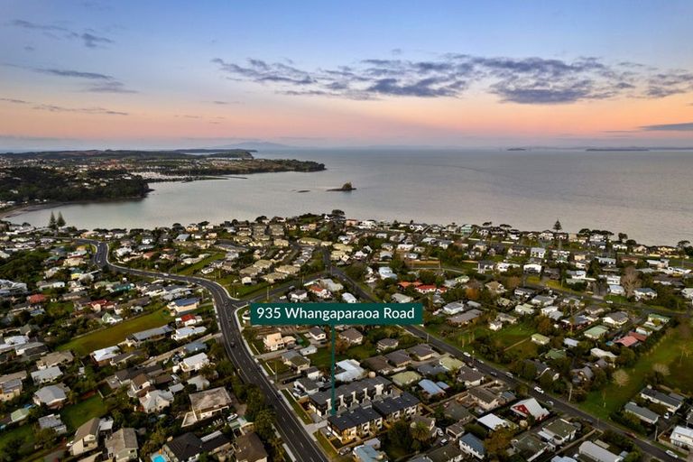 Photo of property in 935 Whangaparaoa Road, Manly, Whangaparaoa, 0930
