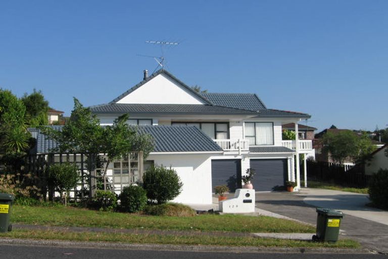 Photo of property in 129 Stapleford Crescent, Browns Bay, Auckland, 0630