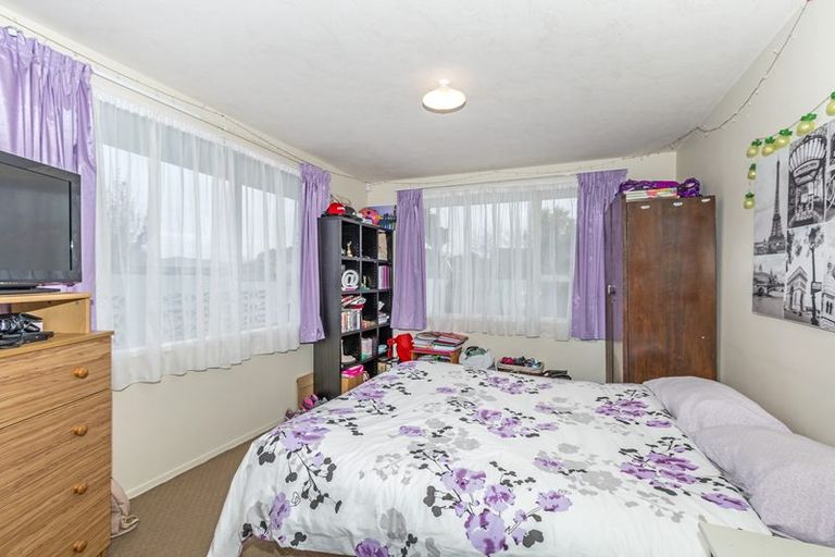 Photo of property in 23 Woodlands Place, Aranui, Christchurch, 8061