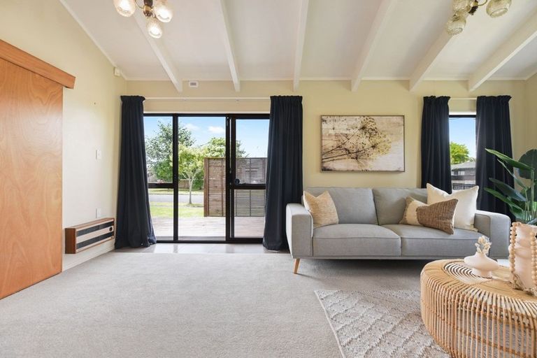 Photo of property in 17 Halyard Close, Flagstaff, Hamilton, 3210