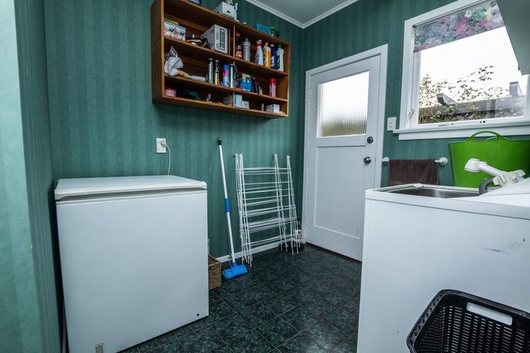 Photo of property in 32 Hillary Street, Winton, 9720