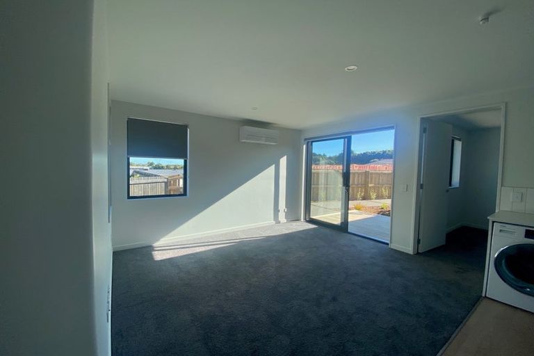 Photo of property in 19 Kaiwaru Place, Waikanae, 5036