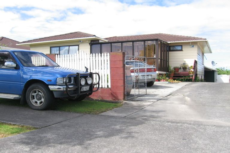 Photo of property in 57 Alabaster Drive, Papatoetoe, Auckland, 2025