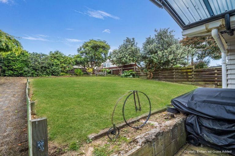 Photo of property in 11 Ries Street, Dannevirke, 4930