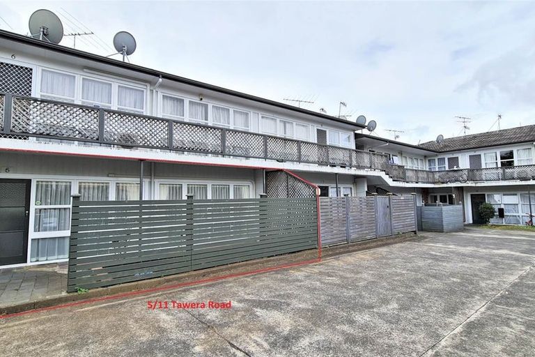 Photo of property in 5/11 Tawera Road, Greenlane, Auckland, 1051
