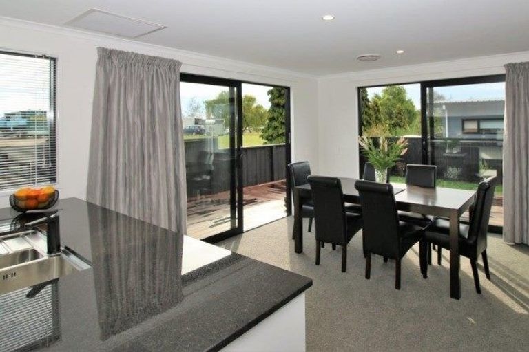 Photo of property in 10 Heasley Lane, Mosgiel, 9092