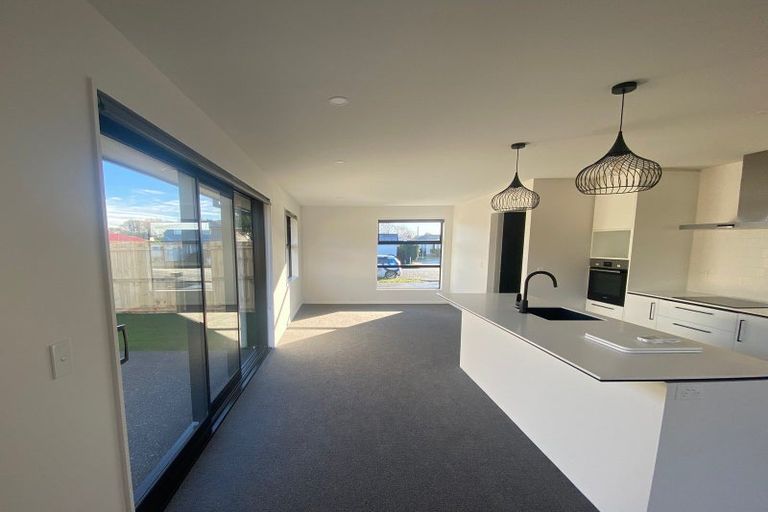 Photo of property in 52 Glovers Road, Halswell, Christchurch, 8025