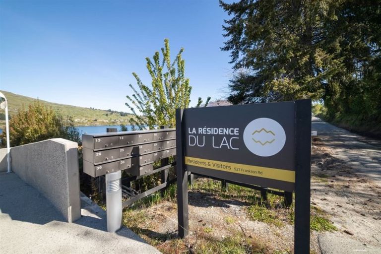 Photo of property in La Residence Du Lac, 35/527 Frankton Road, Queenstown, 9300