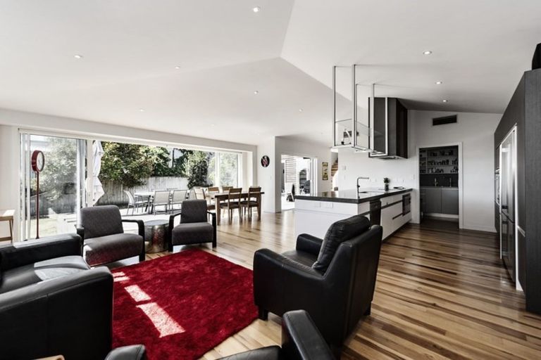 Photo of property in 5 Dalethorpe Avenue, Fairfield, Hamilton, 3214