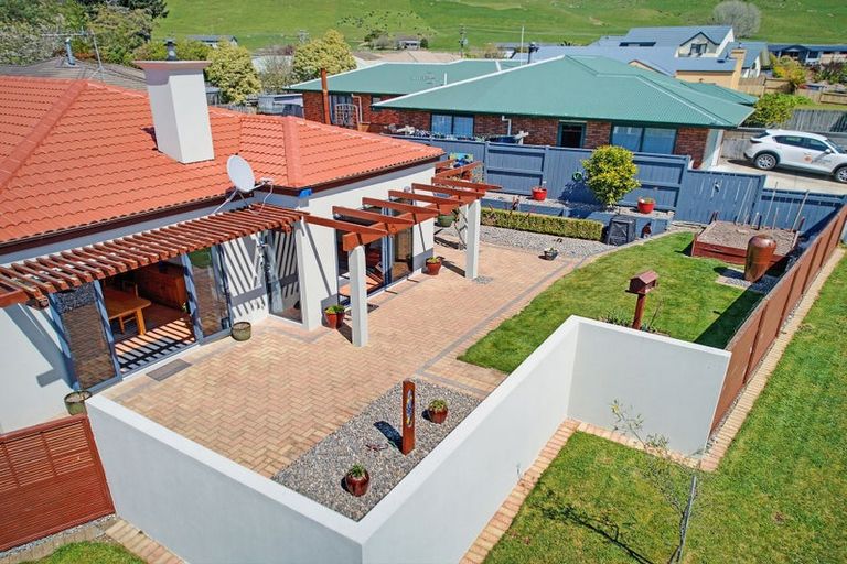 Photo of property in 15 Edward Payton Grove, Pukehangi, Rotorua, 3015