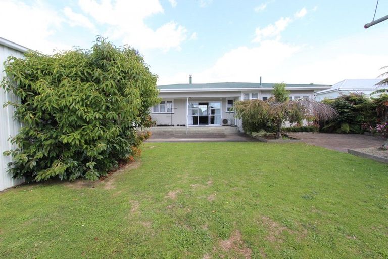 Photo of property in 44 Mangahao Road, Pahiatua, 4910