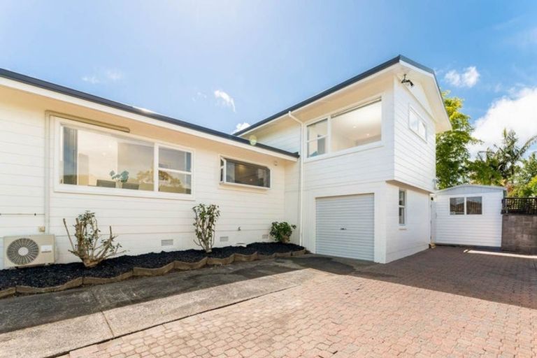 Photo of property in 7 Munstead Place, Hillcrest, Auckland, 0627
