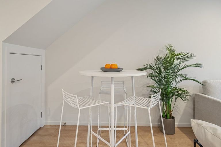 Photo of property in 1058 High Street, Avalon, Lower Hutt, 5011