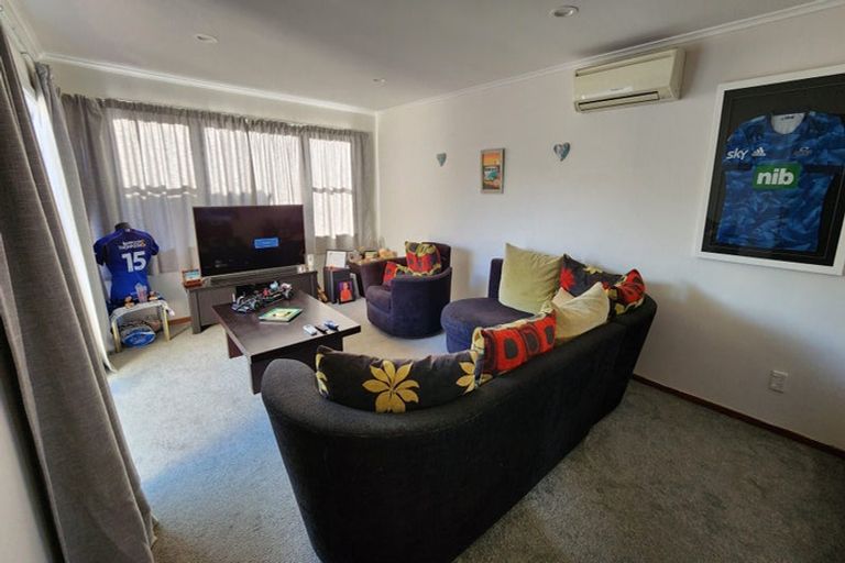 Photo of property in 8 Anthony Place, Pakuranga, Auckland, 2010