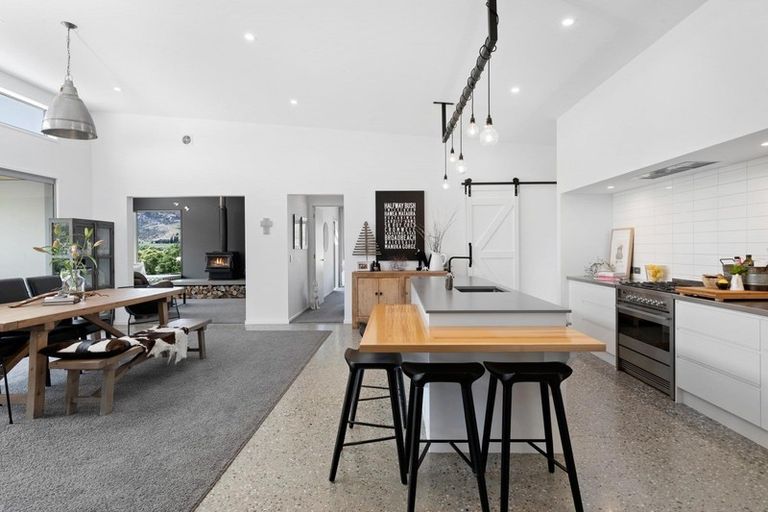 Photo of property in 75 Lowburn Valley Road, Lowburn, Cromwell, 9384