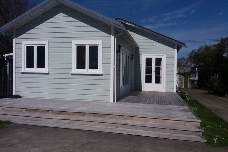 Photo of property in 5 Seddon Street, Carterton, 5713