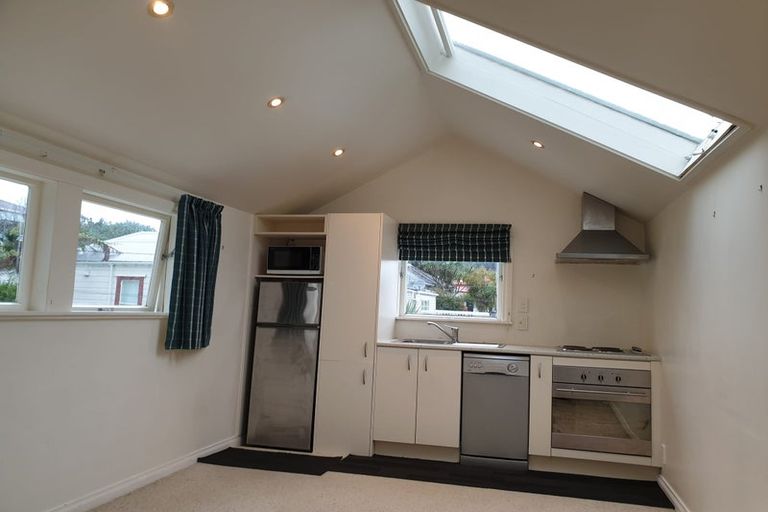 Photo of property in 10 Blucher Avenue, Newtown, Wellington, 6021