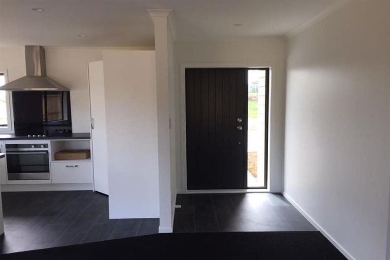 Photo of property in 25 Waikai Close, Ruakura, Hamilton, 3214