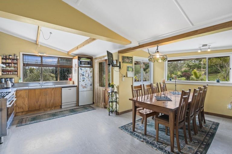 Photo of property in 41 Walkers Lane, Manakau, Levin, 5573
