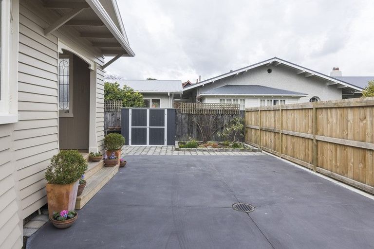 Photo of property in 155a Russell Street, Palmerston North, 4414