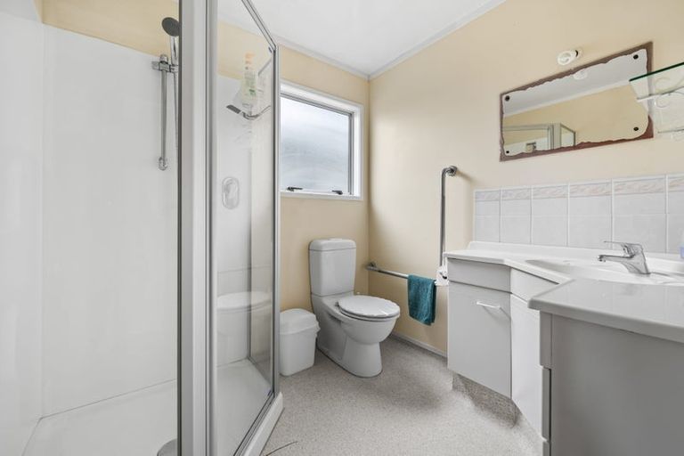 Photo of property in 61 Marine Drive, Te Kopuru, 0371