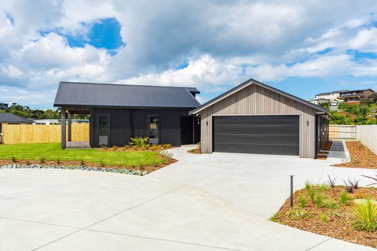 Photo of property in 6 Paulene Anne Place, Mangawhai Heads, Mangawhai, 0505