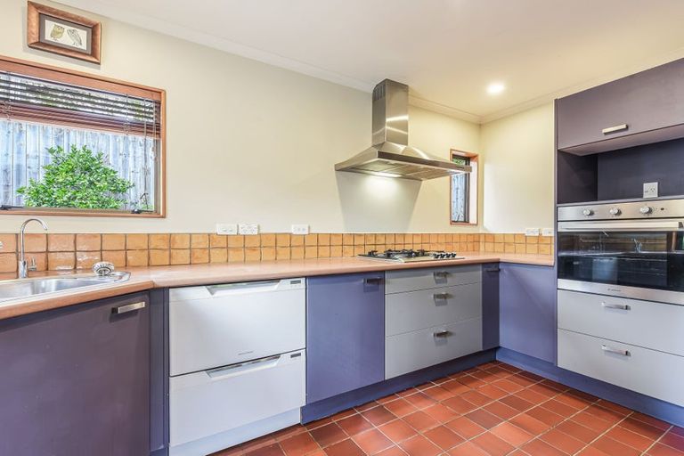 Photo of property in 64 Mount Street, Nelson South, Nelson, 7010