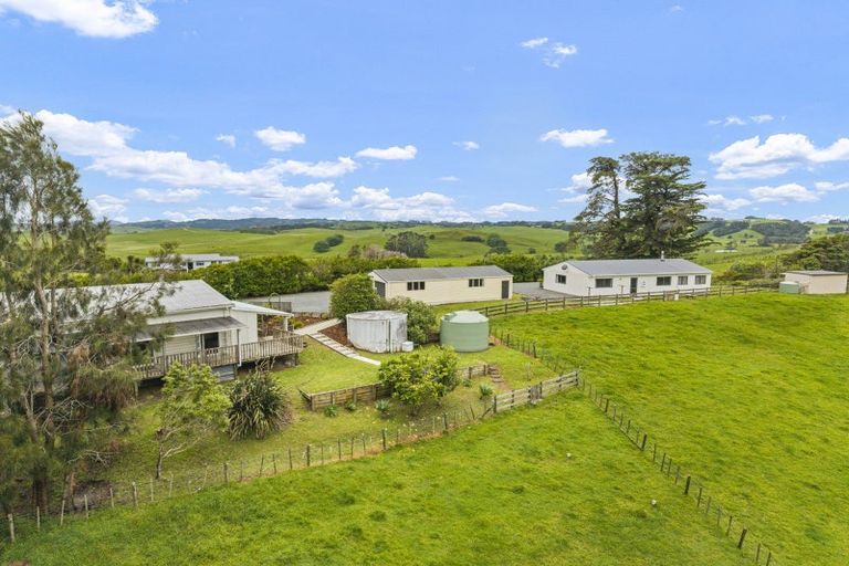 Photo of property in 158 Waiteitei Road, Wellsford, 0974