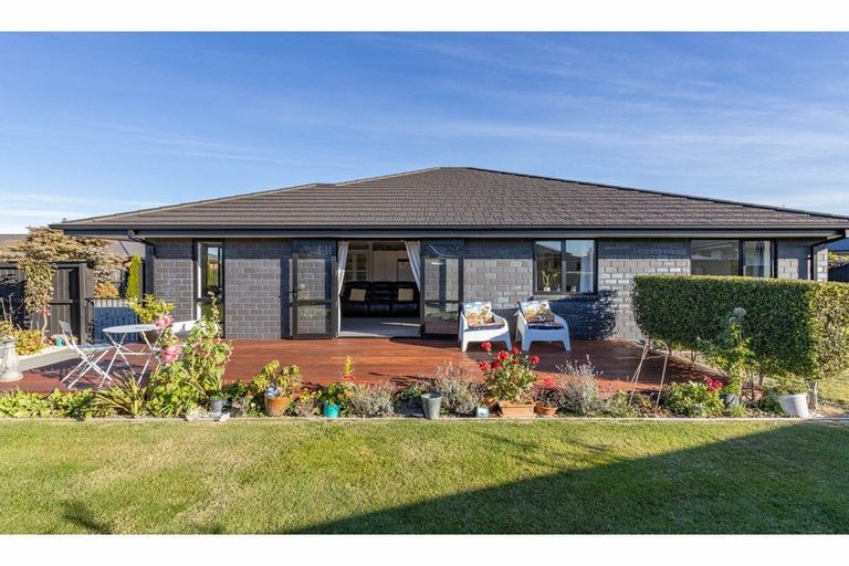 Photo of property in 7 Wearing Place, Kaiapoi, 7630