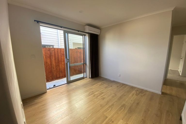 Photo of property in 92 Tir Conaill Avenue, Flat Bush, Auckland, 2019