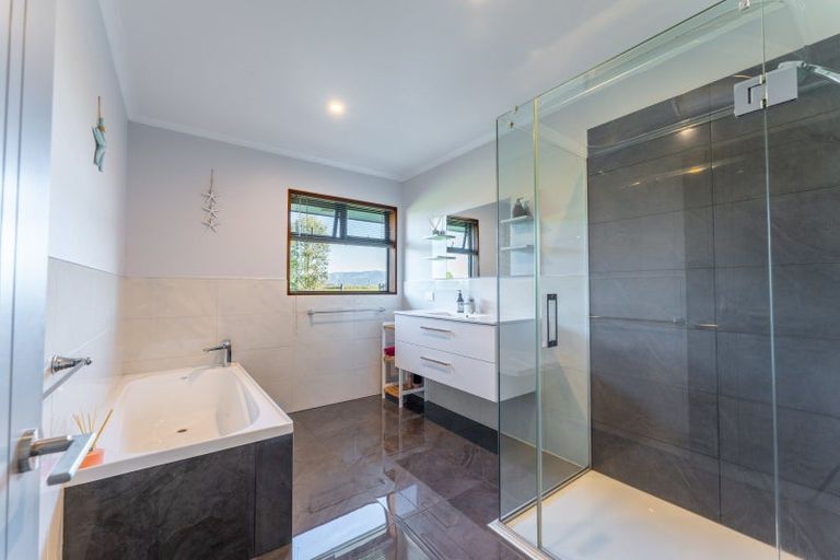 Photo of property in 16 Campbell Forrest Road, Otaio, Timaru, 7971