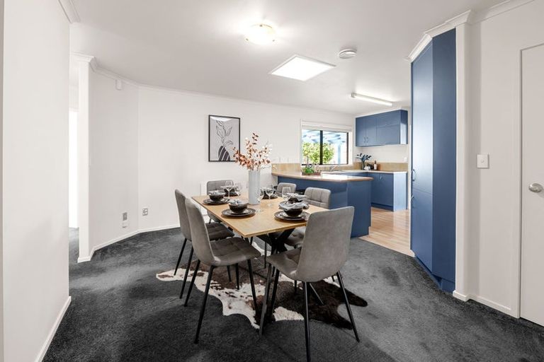 Photo of property in 30 Newfield Drive, Fairview Downs, Hamilton, 3214