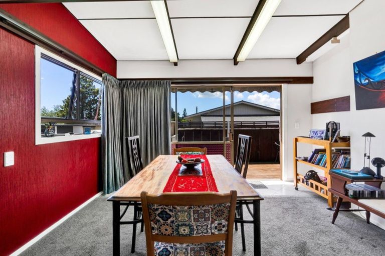 Photo of property in 8 Rewa Street, Inglewood, 4330