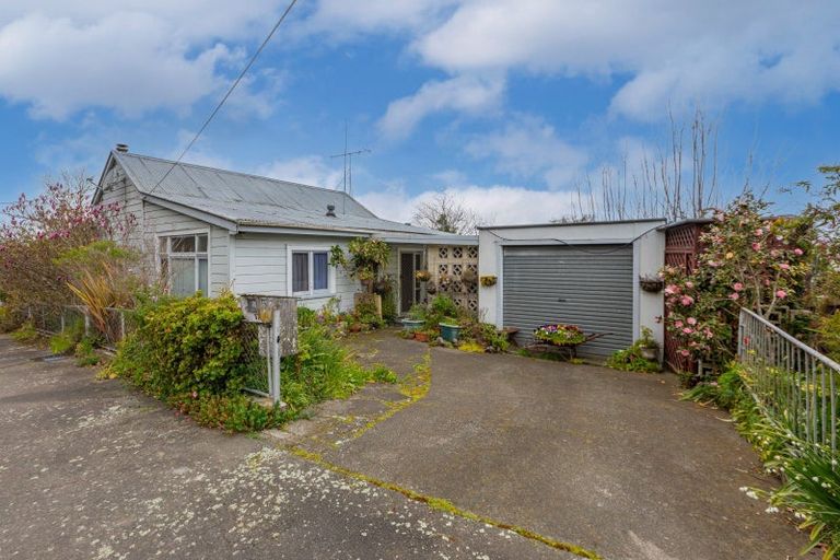 Photo of property in 57 Waverley Street, Waipawa, 4210